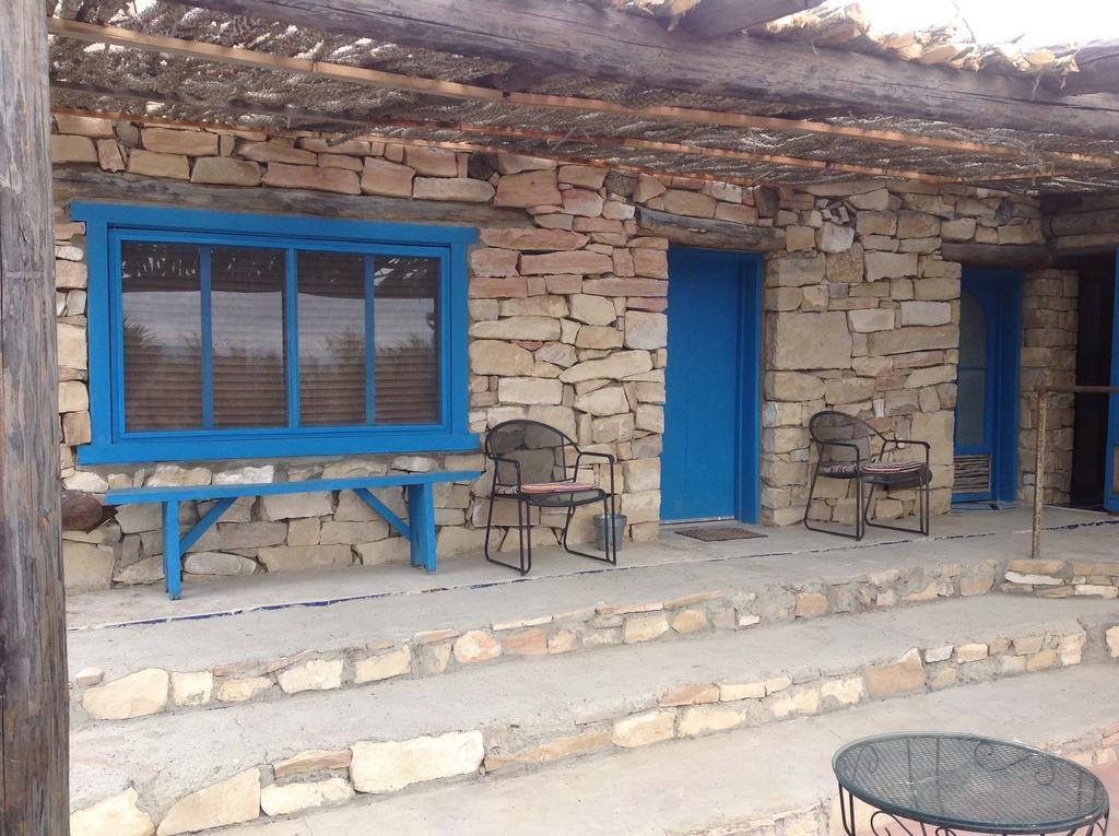 La Posada Milagro Terlingua Room photo